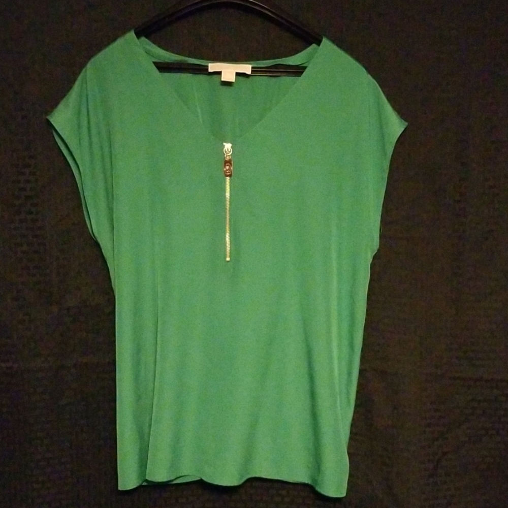 Michael Kors green sleeveless blouse